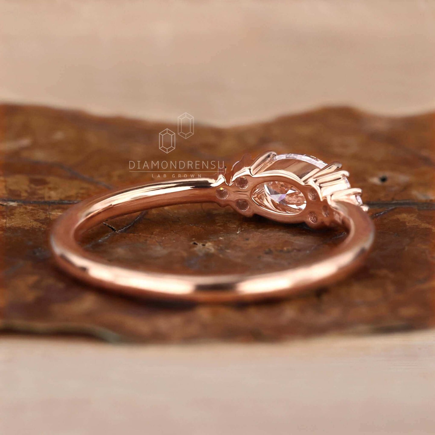 rose gold engagement ring