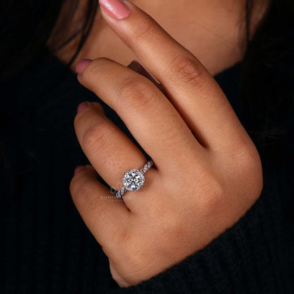 round lab grown diamond rings