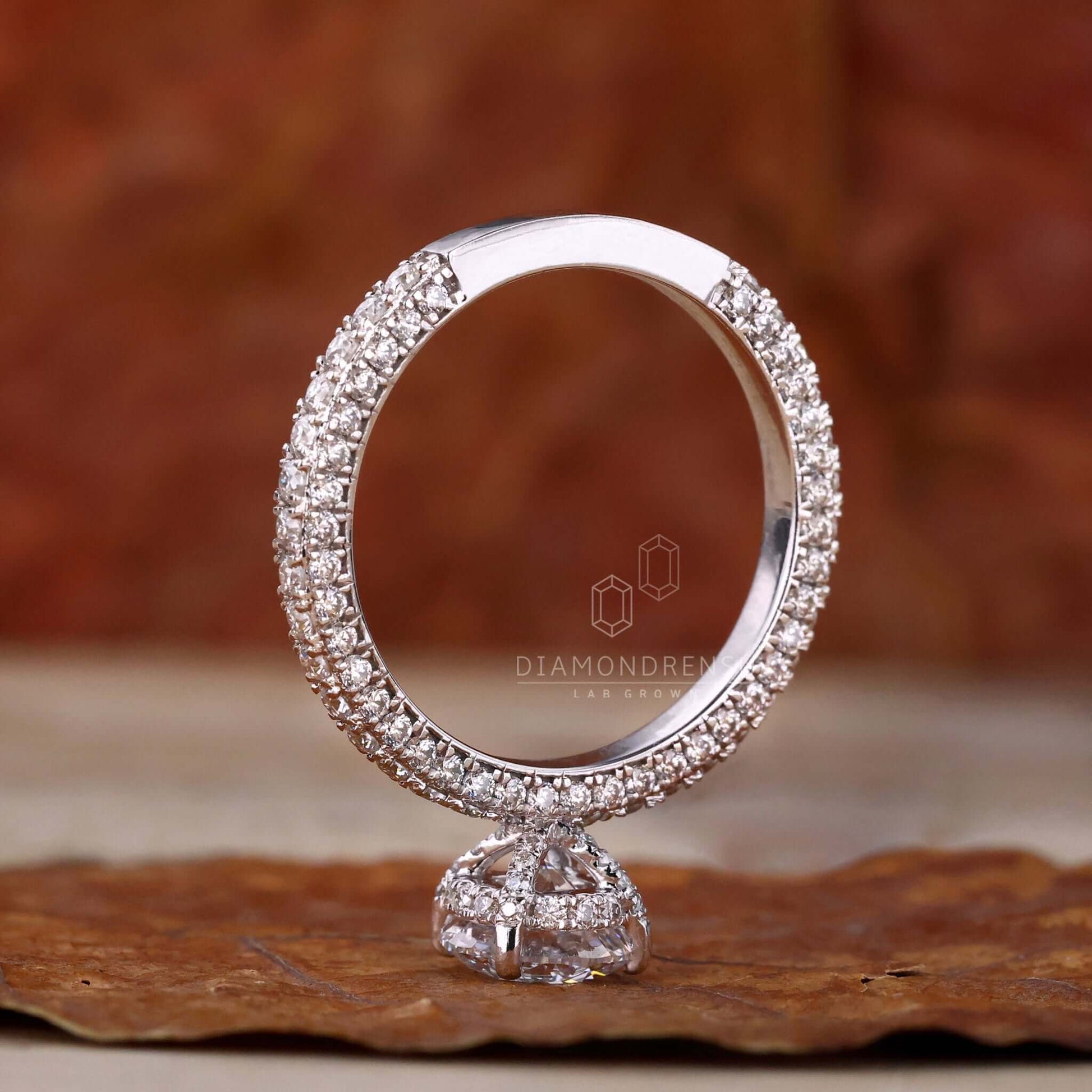 diamond engagement ring