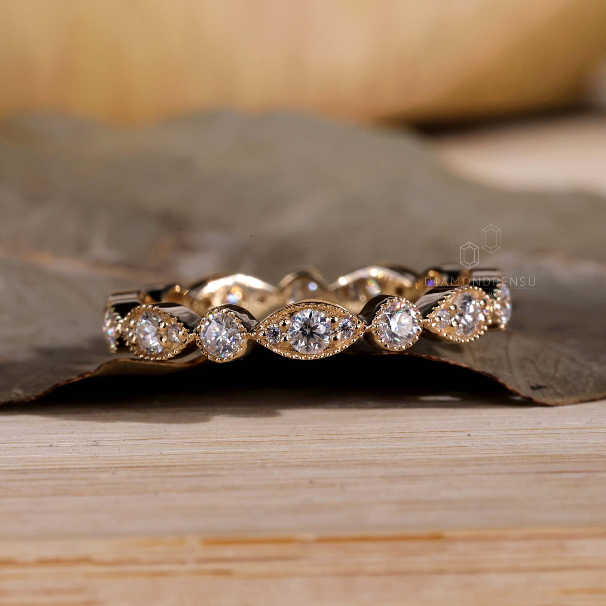 customized wedding band - diamondrensu