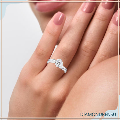 2 carat round cut diamond ring for a bold and radiant statement.
