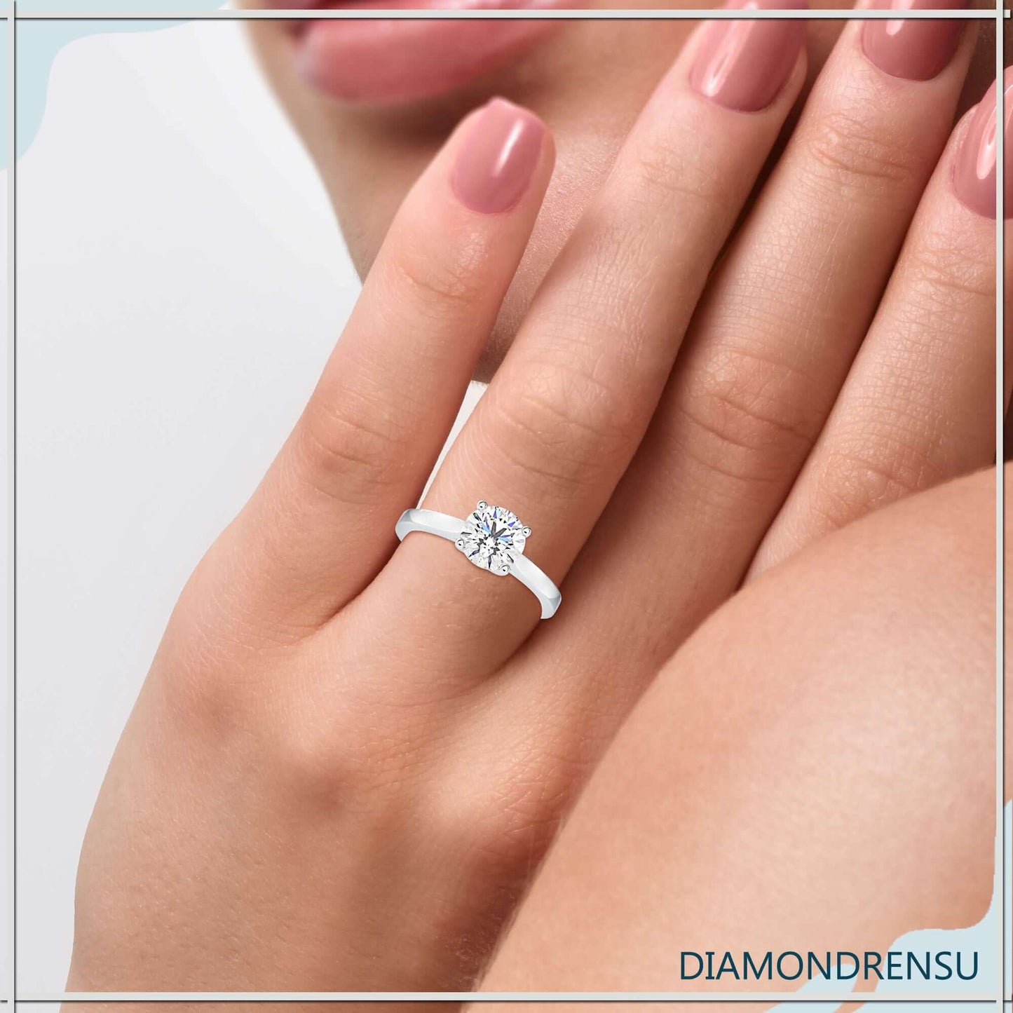 Round diamond engagement ring with a beautiful solitaire design.
