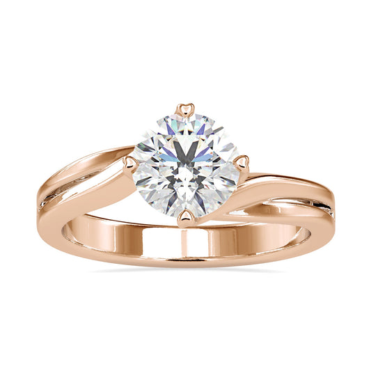 Round cut diamond ring with a timeless and elegant design.
