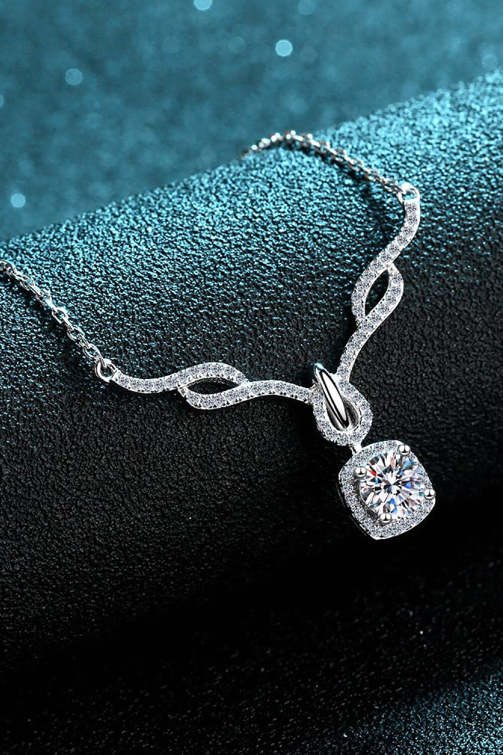 Right On Trend Moissanite Pendant Necklace