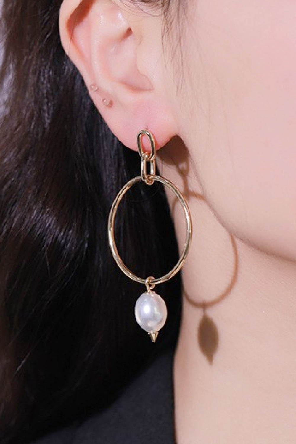 No Worries Pearl Drop Earrings