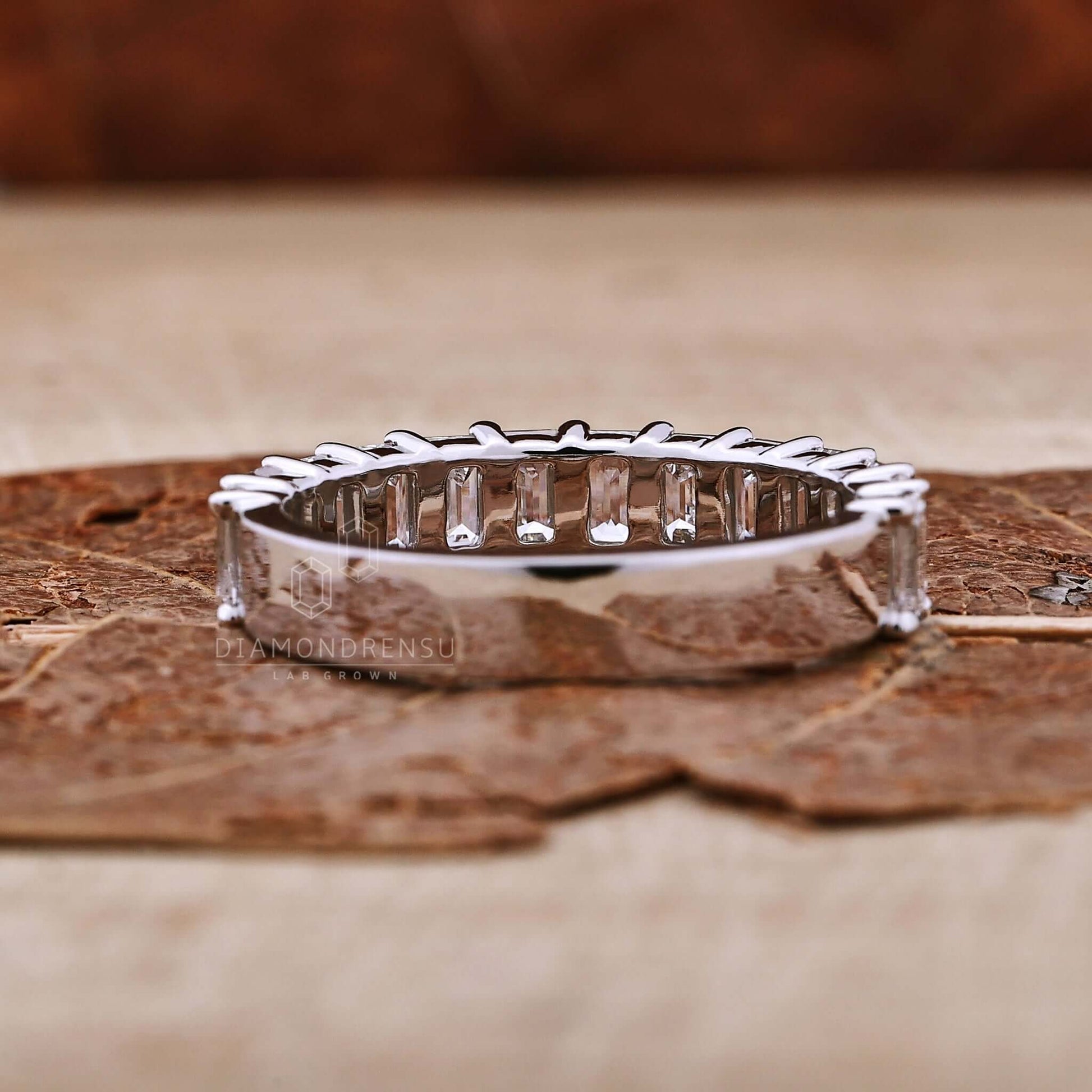 customized wedding band