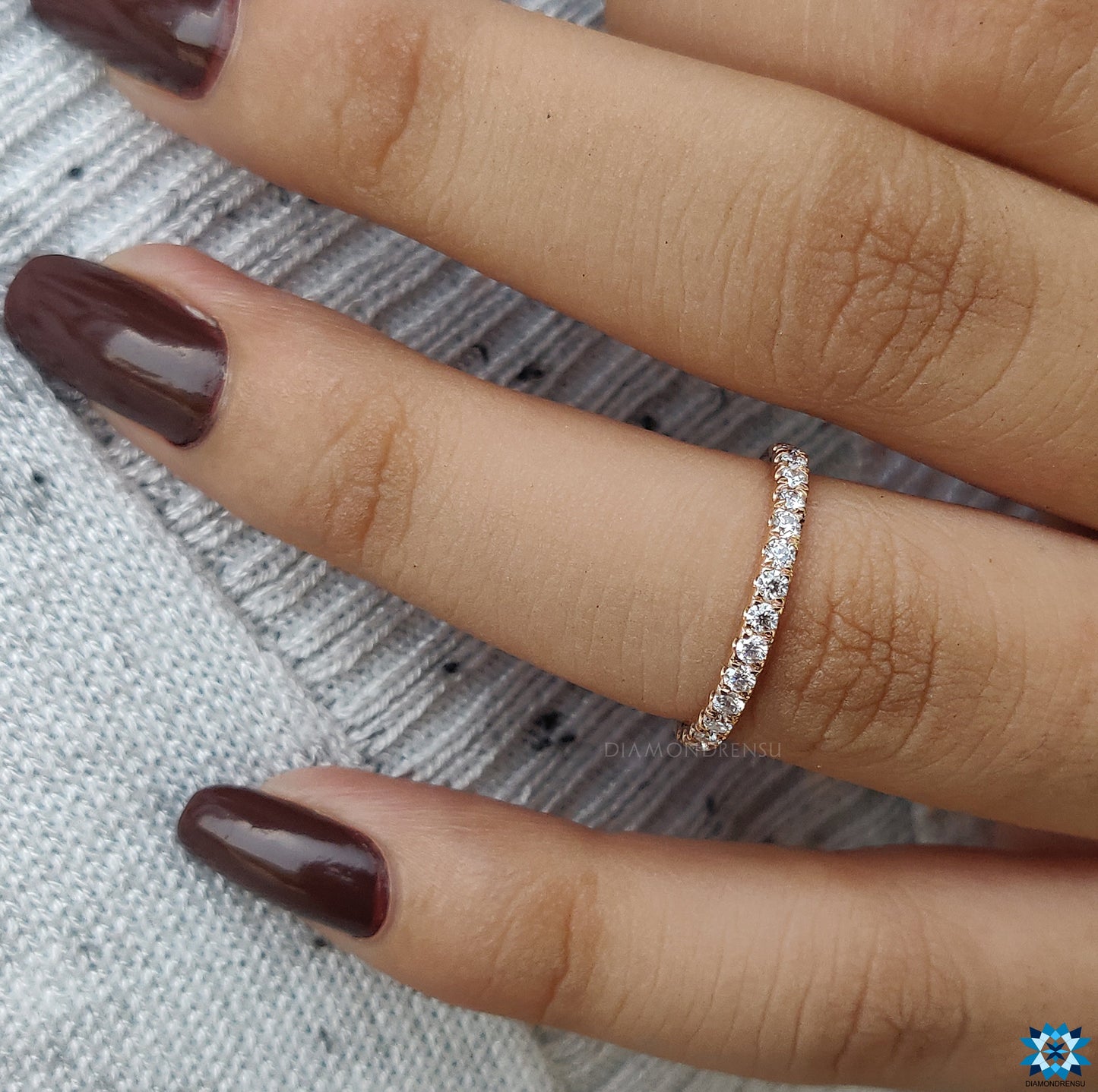 moissanite wedding band - diamondrensu