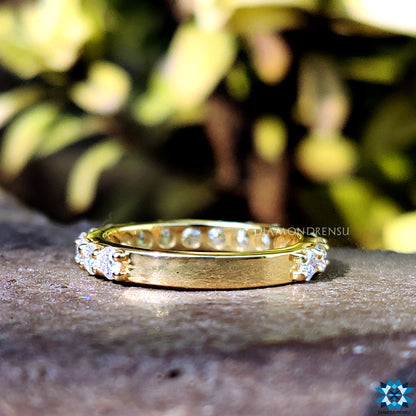 diamond wedding band