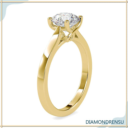 Round brilliant diamond ring with a radiant 4 prong setting.
