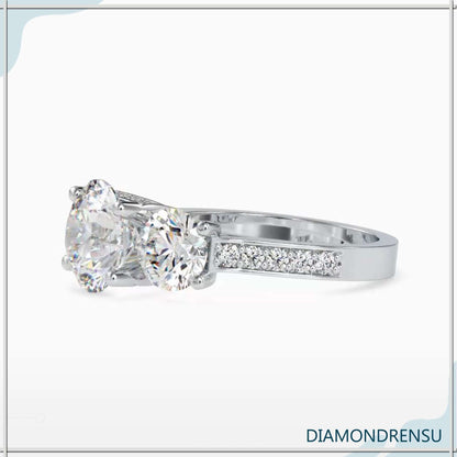 1 carat round diamond ring in a timeless 4 prong setting.
