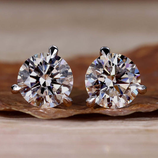 lab grown diamond stud earrings