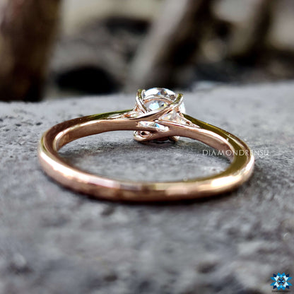 Solitaire engagement ring with a prong setting ring style, combining simplicity and elegance for a perfect proposal.