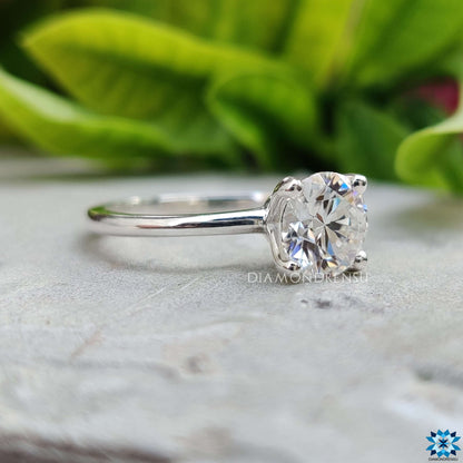 round brilliant cut moissanite - diamondrensu