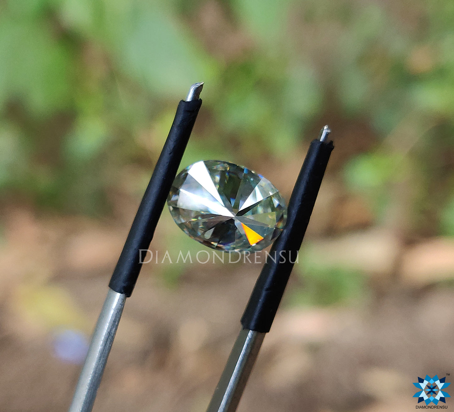 loose moissanite