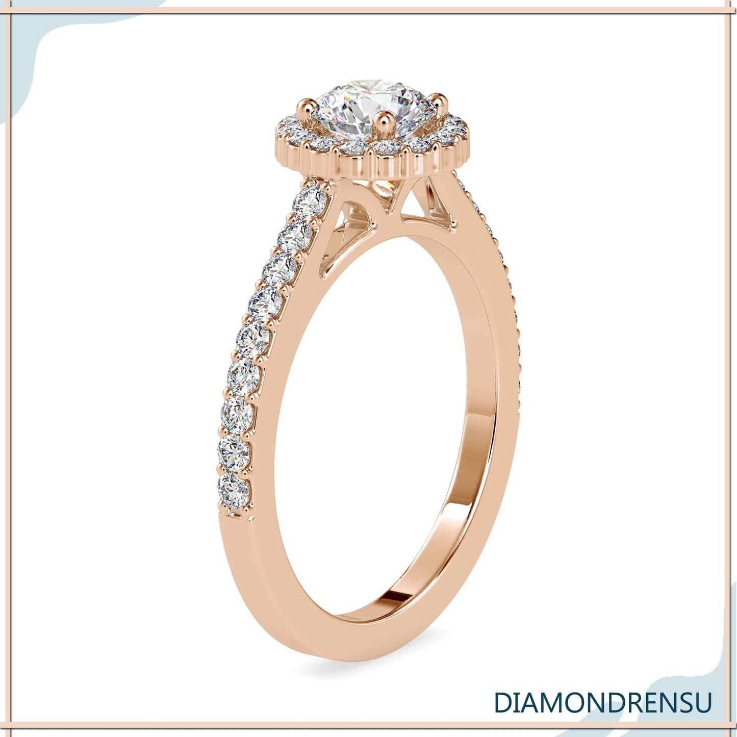 Diamond ring round brilliant cut with exceptional clarity and brilliance.
