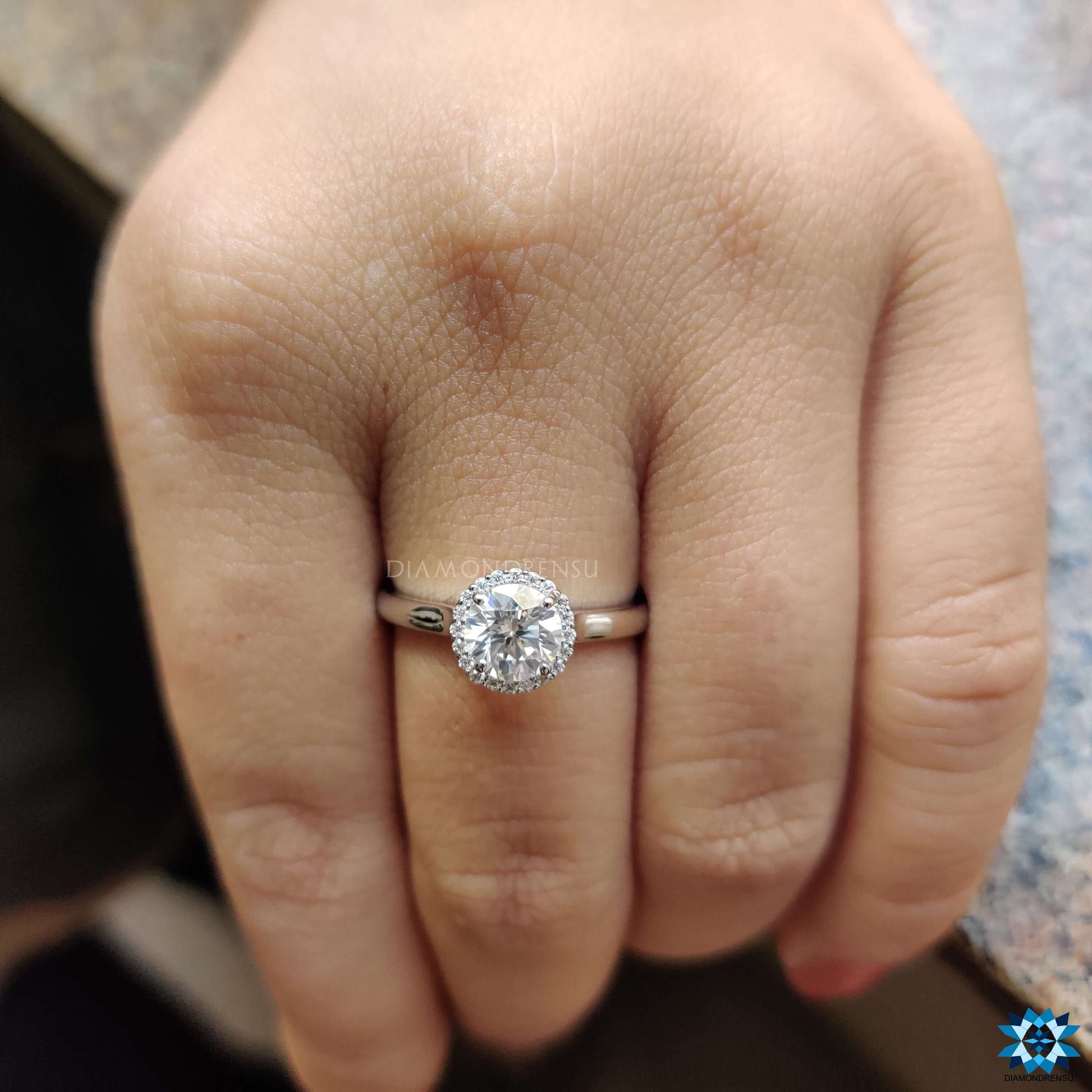 moissanite engagement rings - diamondrensu